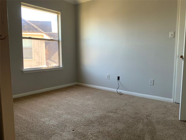 1822 Laurel Oaks Drive, Houston, TX 77014