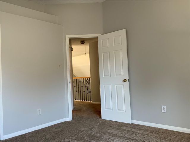 1822 Laurel Oaks Drive, Houston, TX 77014