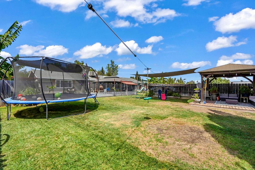 Image 26 of property listing at 24143 Road 15, Chowchilla, CA 93610
