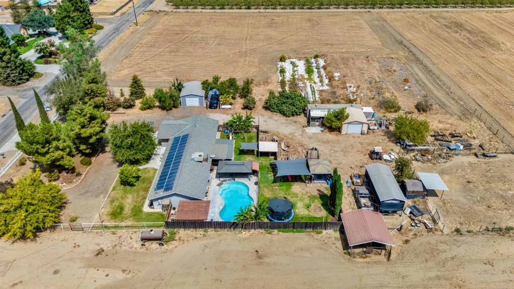 Image 30 of property listing at 24143 Road 15, Chowchilla, CA 93610