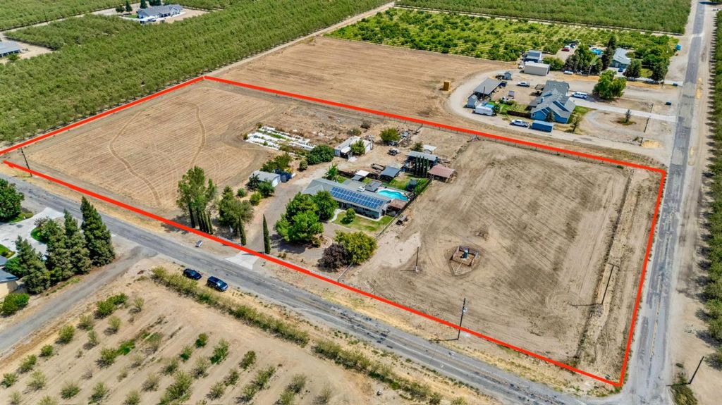 Image 34 of property listing at 24143 Road 15, Chowchilla, CA 93610