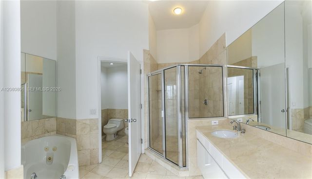 808 Brickell Key Drive 404, Miami, FL 33131