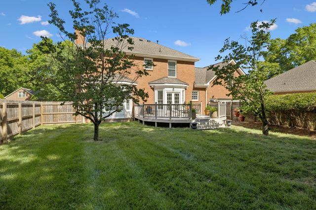 1612 Kinnard Dr, Franklin, TN 37064