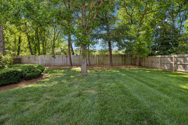 1612 Kinnard Dr, Franklin, TN 37064