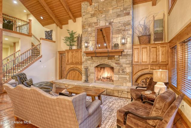 432 N Idaho Club DR, Sandpoint, ID 83864