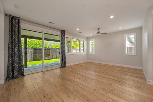 502 Blair Bridge Rd, Lincoln, CA 95648
