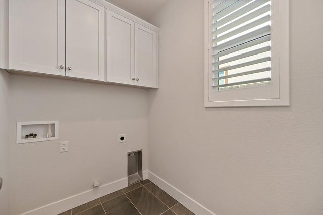 502 Blair Bridge Rd, Lincoln, CA 95648