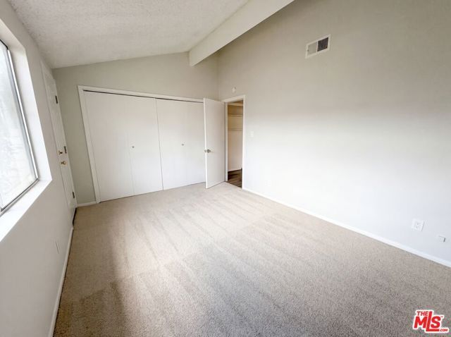 18400 Bermuda Street, Los Angeles, CA 91326