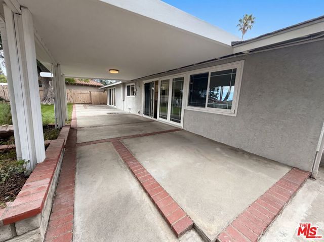 18400 Bermuda Street, Los Angeles, CA 91326