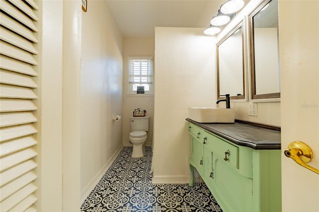 928 GROVELAND AVENUE, Venice, FL 34285