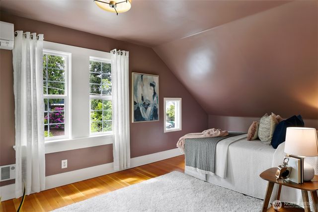 2642 NW 87th Street, Seattle, WA 98117