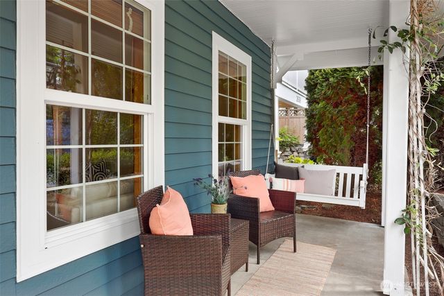 2642 NW 87th Street, Seattle, WA 98117