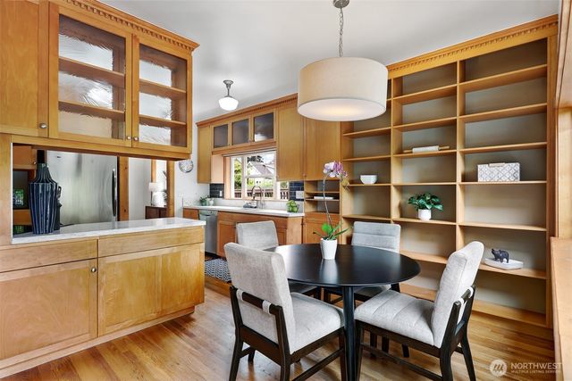 2642 NW 87th Street, Seattle, WA 98117