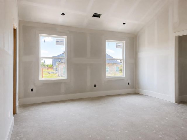 11817 NW 108th Place, Yukon, OK 73099