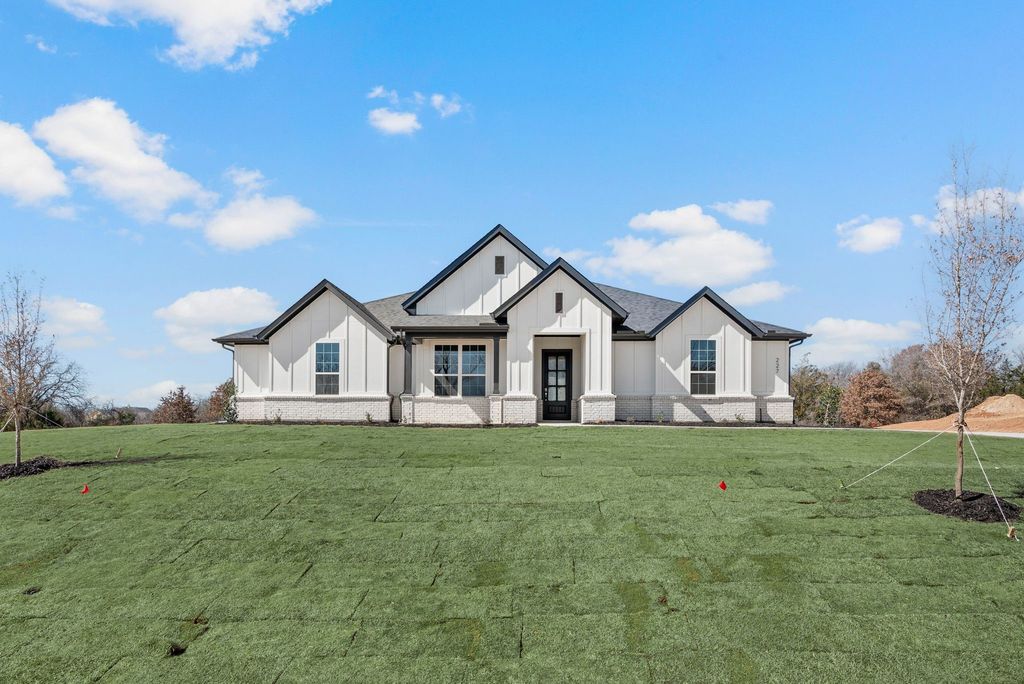 227 CR-4690, Boyd, TX 76023