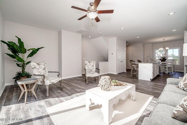 220 Gray Duck Drive, Beaufort, NC 28516