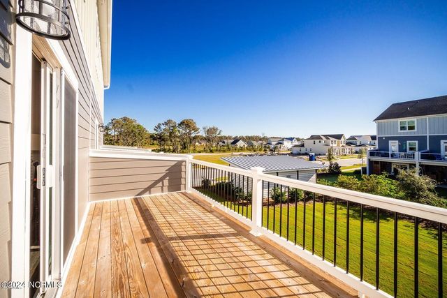 220 Gray Duck Drive, Beaufort, NC 28516