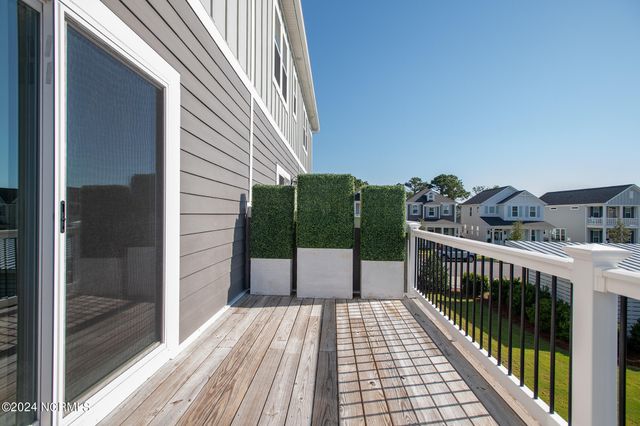 220 Gray Duck Drive, Beaufort, NC 28516