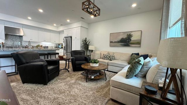 1939 Meyer Court, Santa Paula, CA 93060