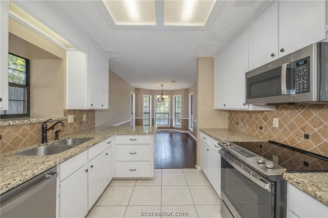 3011 Cortez Street, College Station, TX 77845