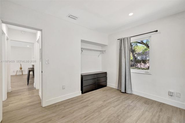 843 SW 20th St, Fort Lauderdale, FL 33315