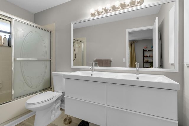 3415 51ST AVENUE CIRCLE W 206, Bradenton, FL 34210