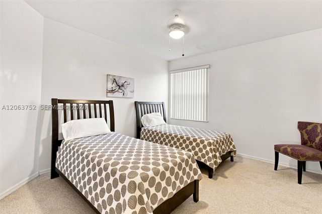 344 SW 159th Ln, Pembroke Pines, FL 33027
