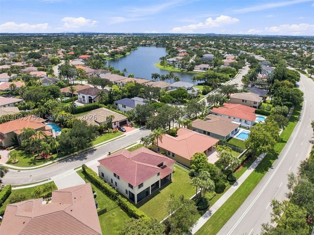 344 SW 159th Ln, Pembroke Pines, FL 33027