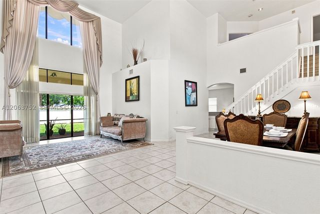344 SW 159th Ln, Pembroke Pines, FL 33027