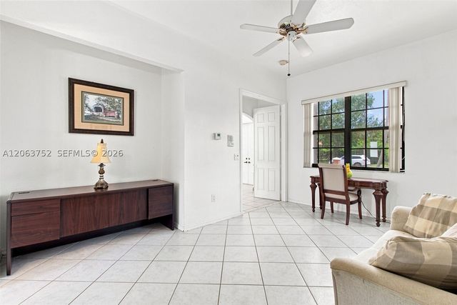 344 SW 159th Ln, Pembroke Pines, FL 33027