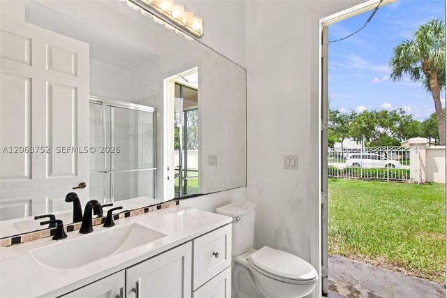 344 SW 159th Ln, Pembroke Pines, FL 33027