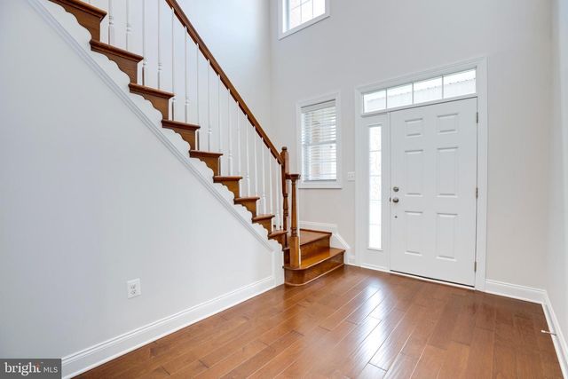 42936 COURTLAND CHASE SQ, Ashburn, VA 20148