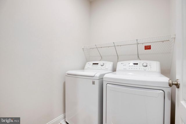 42936 COURTLAND CHASE SQ, Ashburn, VA 20148