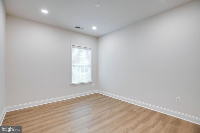 42936 COURTLAND CHASE SQ, Ashburn, VA 20148