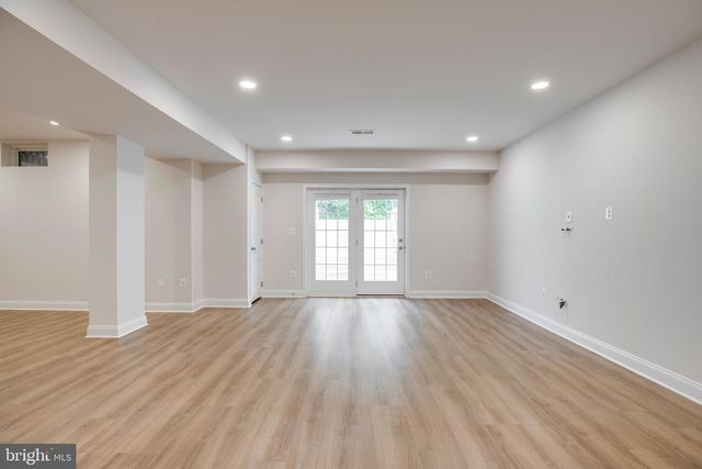 42936 COURTLAND CHASE SQ, Ashburn, VA 20148