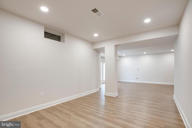 42936 COURTLAND CHASE SQ, Ashburn, VA 20148