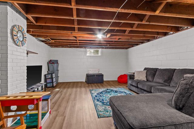 516 SIXTH AVENUE, Stevens Point, WI 54481