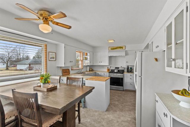 516 SIXTH AVENUE, Stevens Point, WI 54481