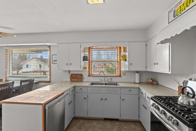 516 SIXTH AVENUE, Stevens Point, WI 54481