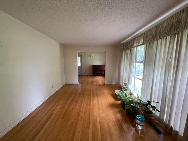 835 Brookfield Avenue, Chattanooga, TN 37412