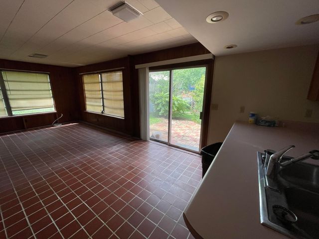 835 Brookfield Avenue, Chattanooga, TN 37412