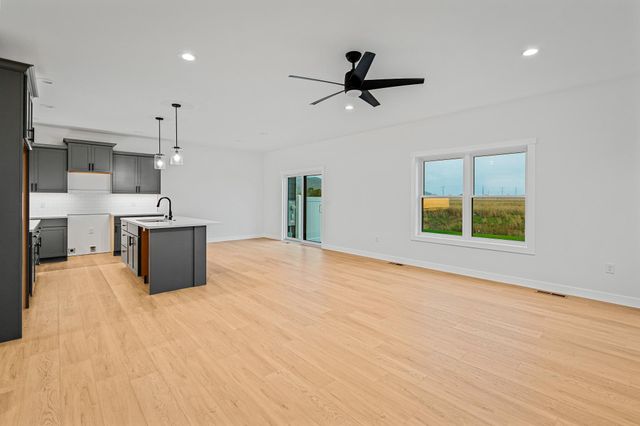 1628 Red Clover Street, Holmen, WI 54636