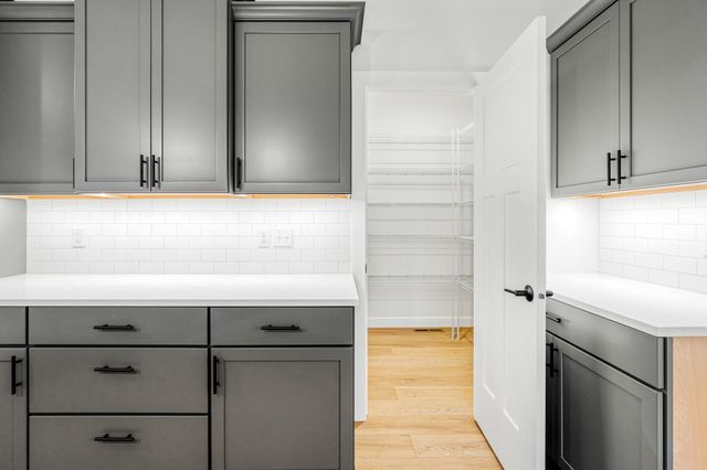 1628 Red Clover Street, Holmen, WI 54636