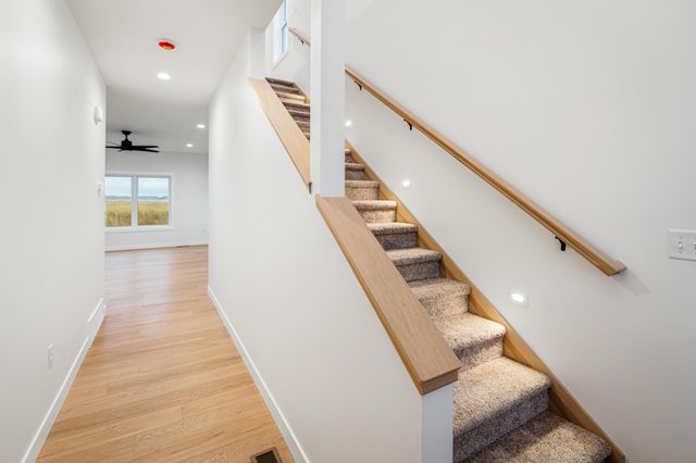 1628 Red Clover Street, Holmen, WI 54636