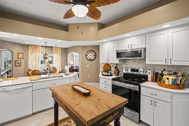 8420 MAYBELLE DRIVE, Weeki Wachee, FL 34613