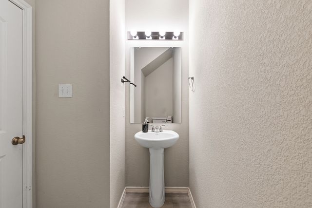 2224 Davenport Drive, Denton, TX 76207