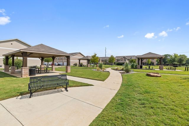 2224 Davenport Drive, Denton, TX 76207