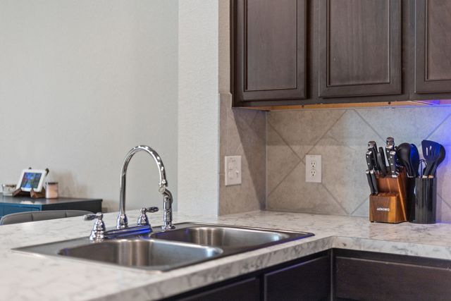 2224 Davenport Drive, Denton, TX 76207