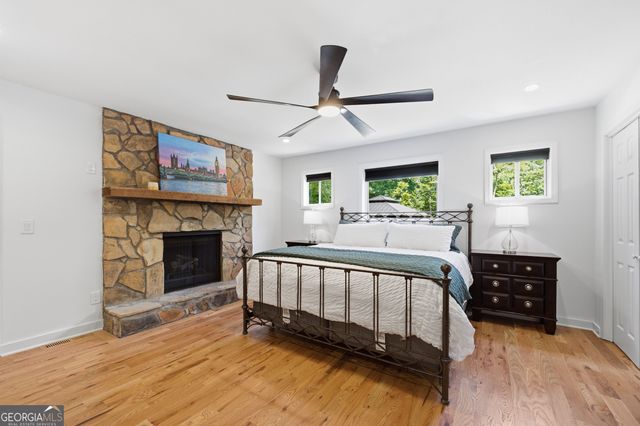 493 Willow Springs Drive, Marietta, GA 30068
