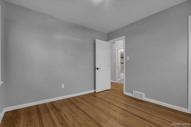 16874 Coyle Street, Detroit, MI 48235